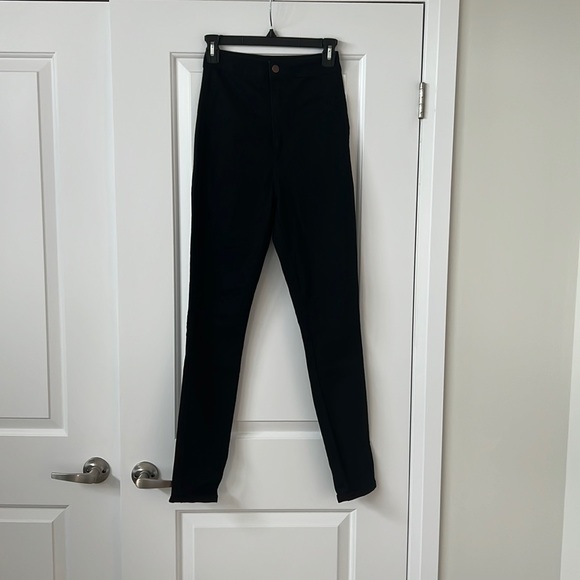 [SOLD] FASHION NOVA Luxe Ultra High-Rise Skinny Jeans NWOT - Picture 4 of 7